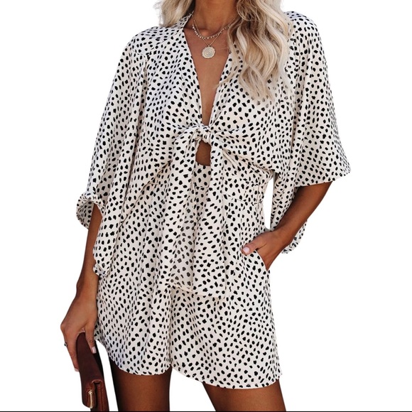 Wide leg romper. - Picture 2 of 4